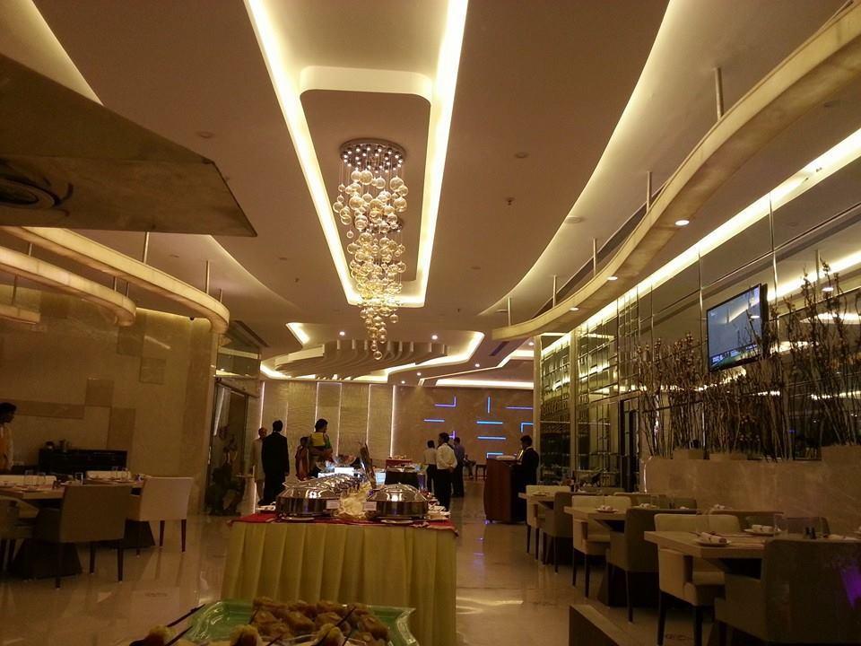 Hotel Babylon International Rāipur Exteriér fotografie