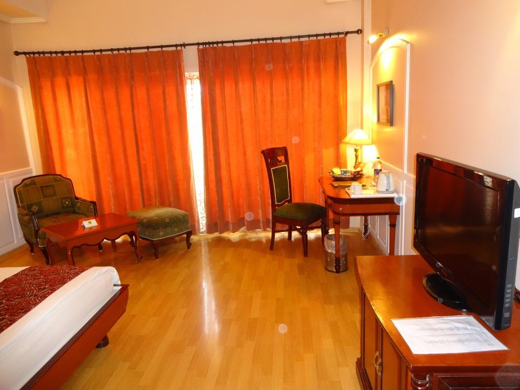 Hotel Babylon International Rāipur Exteriér fotografie