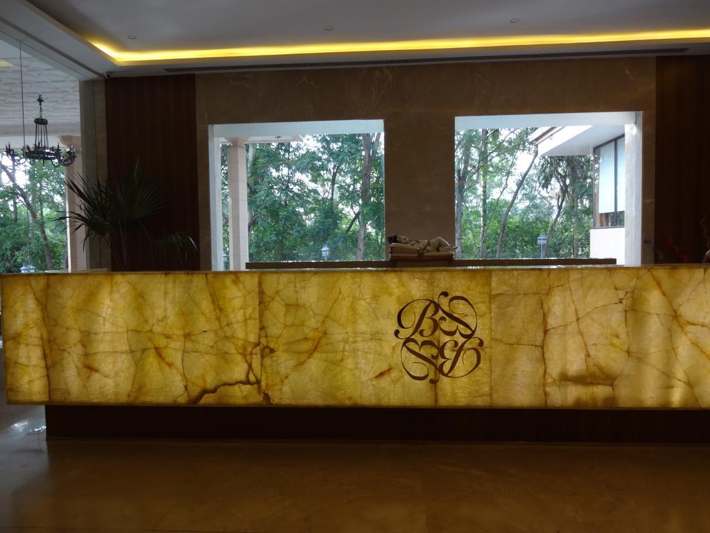 Hotel Babylon International Rāipur Exteriér fotografie