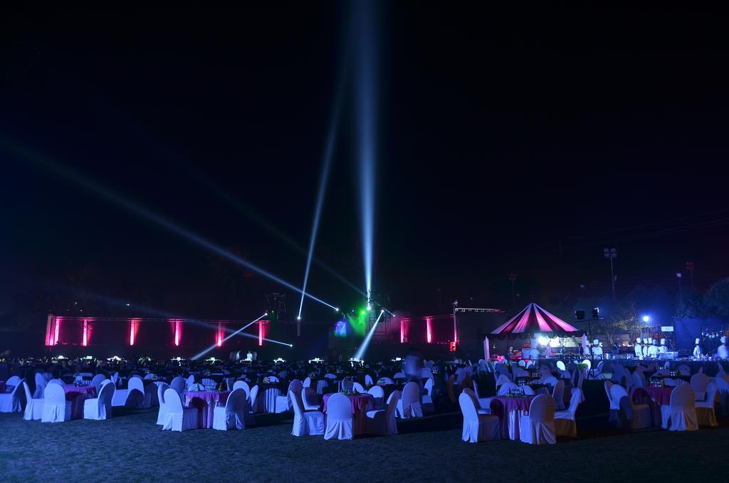 Hotel Babylon International Rāipur Pokoj fotografie