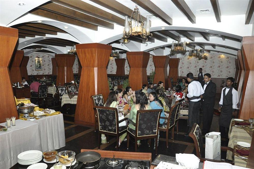 Hotel Babylon International Rāipur Exteriér fotografie