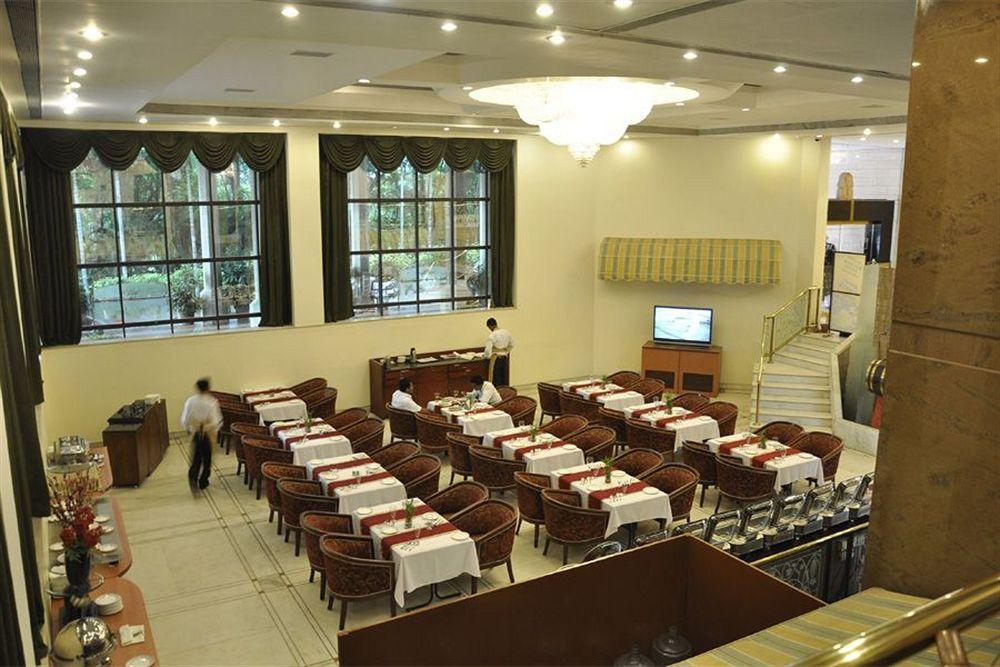 Hotel Babylon International Rāipur Exteriér fotografie