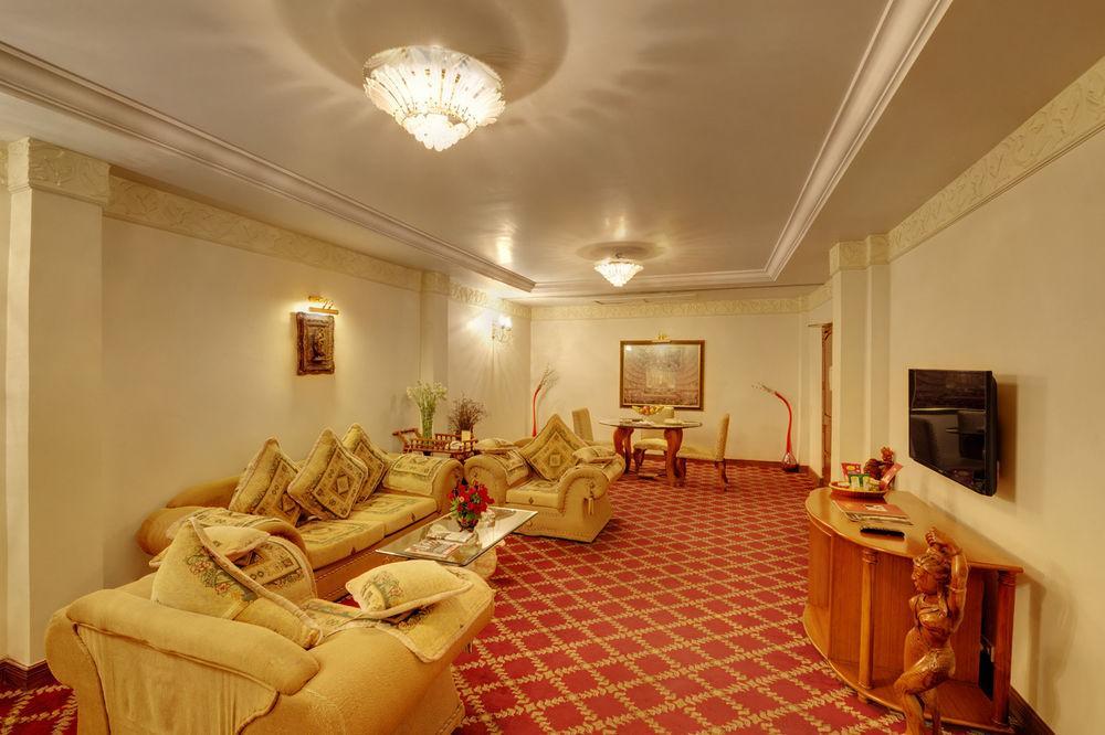Hotel Babylon International Rāipur Exteriér fotografie
