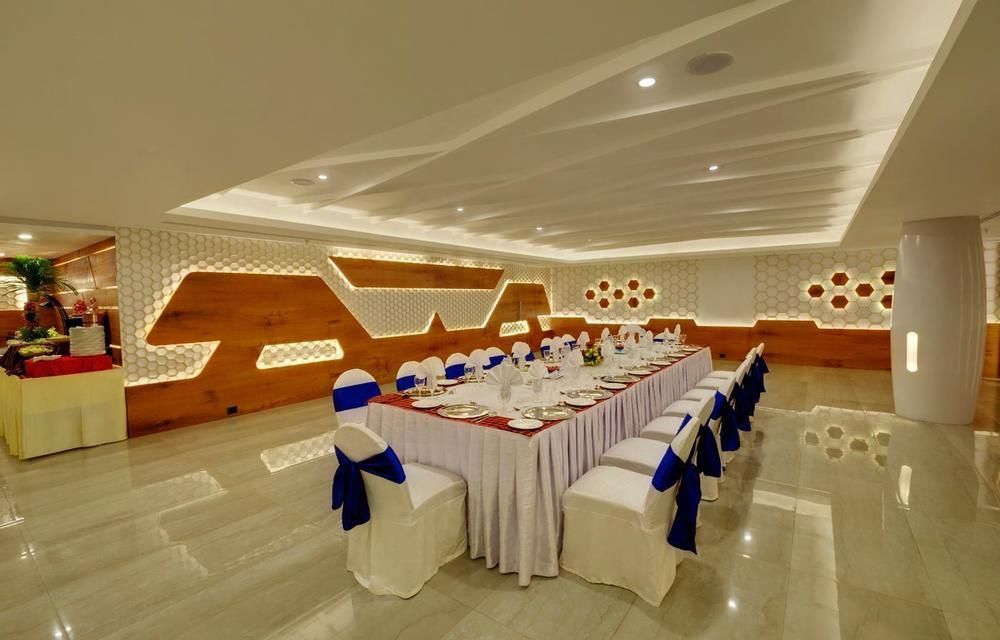 Hotel Babylon International Rāipur Exteriér fotografie