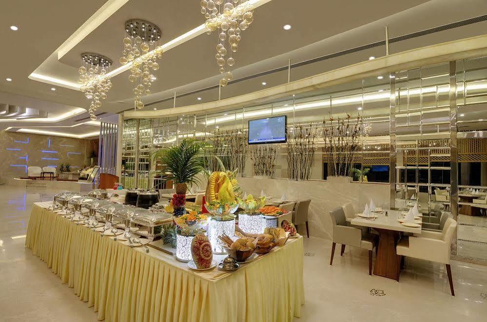 Hotel Babylon International Rāipur Exteriér fotografie